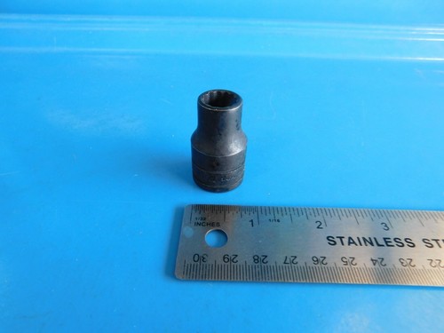 Neuf outils enfoncer 7 - À,