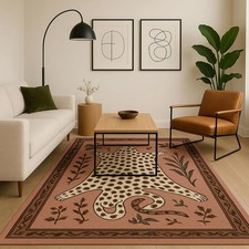 Tapis en laine léopard touffeté à la main : design artisanal fantaisiste