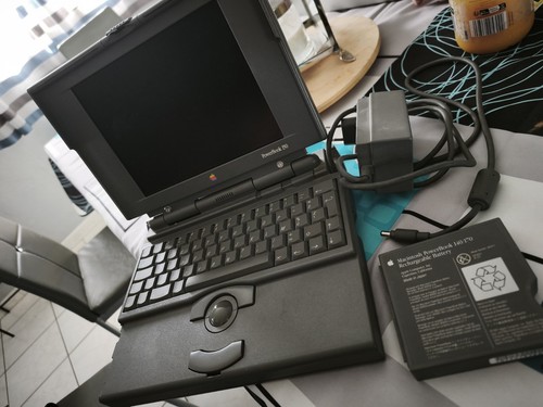 Vintage macintosh powerbook - macintosh,