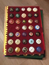 Lots d'environ 204 capsule de