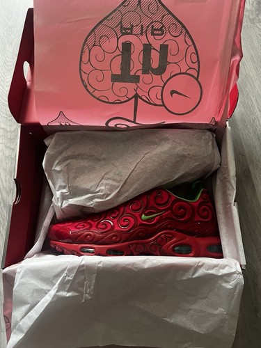 Nike air max plus one - x,