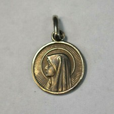 BIJOU MEDAILLE RELIGIEUSE