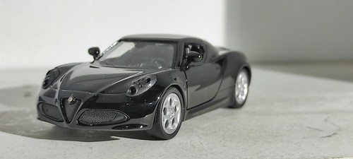 Alfa romeo 4 - alfa,