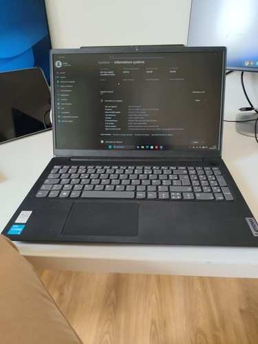 Portable lenovo v15 iap - portable,