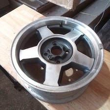 Occasion : Jante en aluminium 4 trous - 8x16 pour Jeep divers