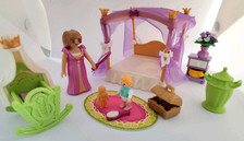 playmobil 6851 queen's room with a four-poster bed castle princess baby
