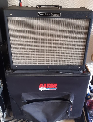 Ampli fender avec rack gator - fender,