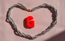 COLLIER VINTAGE NEUF BLEU