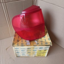 Feu arrière gauche sur aile Seat Alhambra I