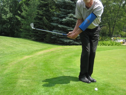 Golf trainer breaking down - trainer-breaking, at