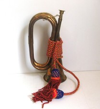 3483* petit clairon militaire