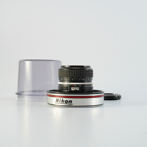 Excellent objectif nikon - excellent, ai