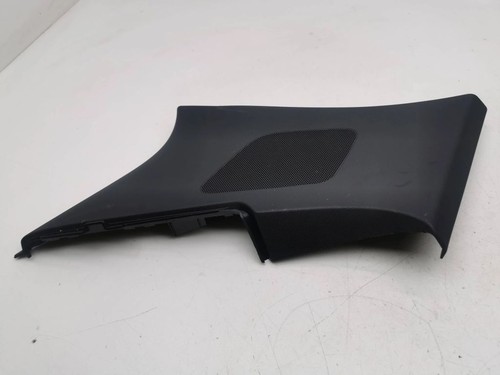Audi 2022 essence gauche - -,