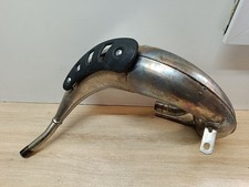 UN POT D ECHAPPEMENT ORIGINE