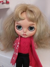 Magnifique poupée Blythe d'artiste Oaak