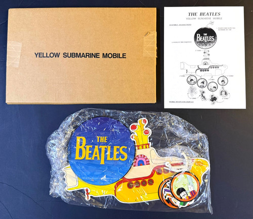 Beatles yellow submarine - yellow, 1999
