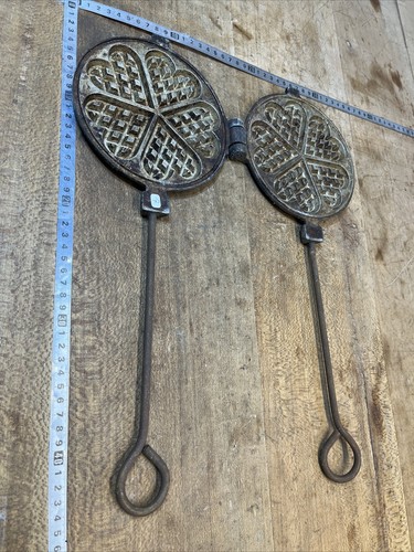 Tool old waffle iron - n°,