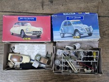 Lot De 2 Maquette De Voiture