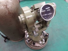 Wild Heerbrugg T2-169710 MIL Universal Theodolite w/Case