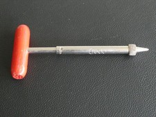 Ancienne clef à sardines