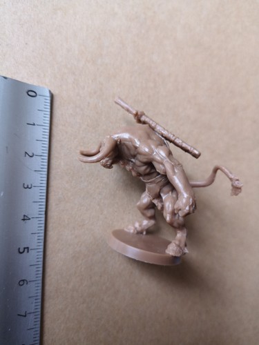 Bull troll miniature - troll,