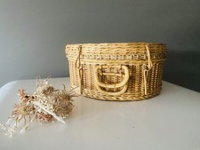 Valisette en osier vintage