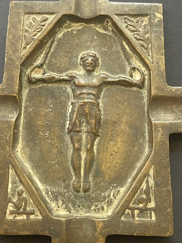 Cendrier gymnaste anneaux