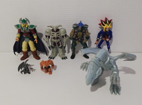 Lot figurines gi oh - de,