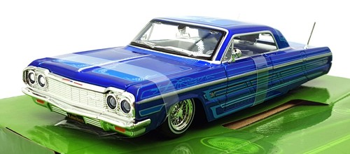 Maisto scale diecast - scale,