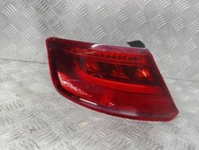 Feu arriere principal gauche