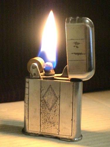 Briquet essence - briquet, l'essence