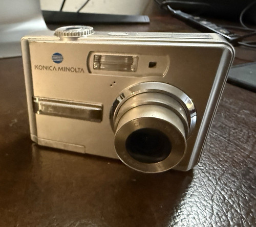 Konica minolta dimage 2mp - minolta, 3.2mp