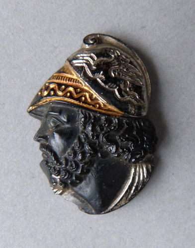 Homme casqué camée verre - en,