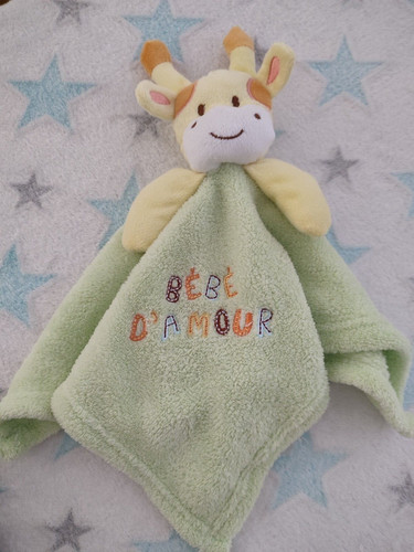 Doudou plat girafe jaune - plat,