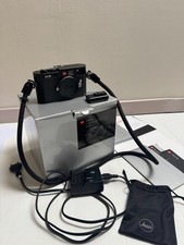 Leica M8