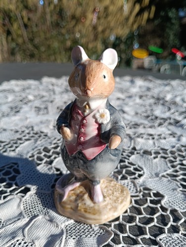 Figurine porcelaine souris - porcelaine,