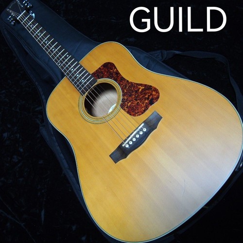Guitare acoustique électrique