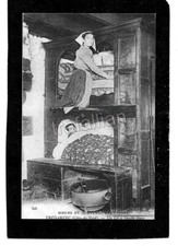 REPRO 22 TRÉDARZEC - Un lit