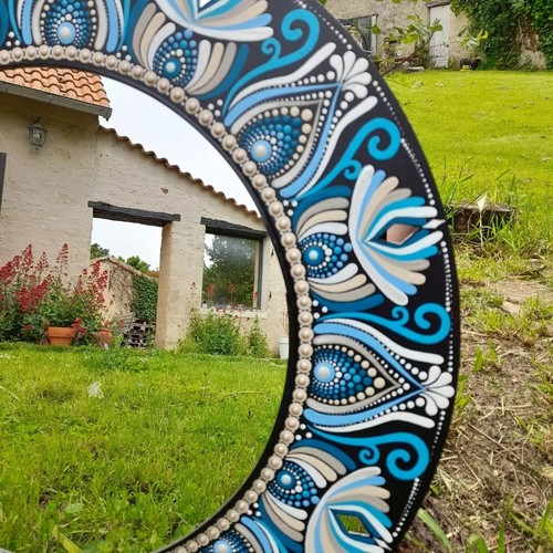 Miroir mural sur - , peinture