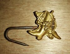 crochet de tablier en bronze métier de cordonnier bottier Camion frères 