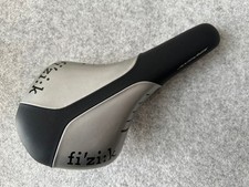 "Unused" fizik ANTARES R7 saddle