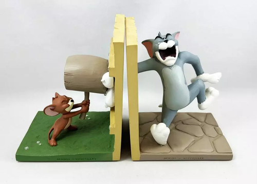 Tom jerry serre livres - jerry, en