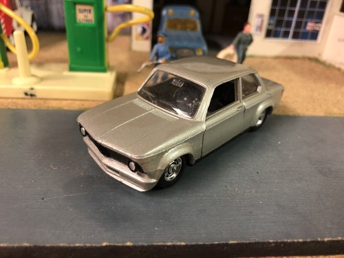 Bmw 2002 solido - 2002,