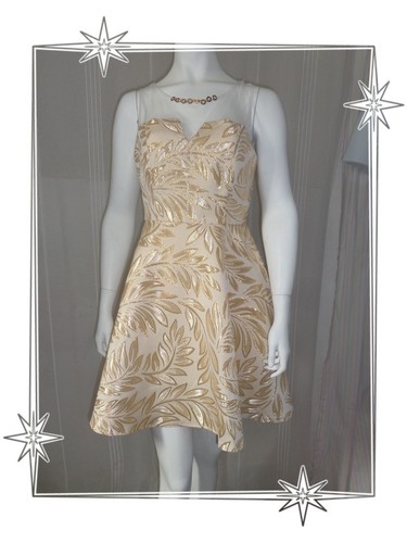 Robe fantaisie style - e,