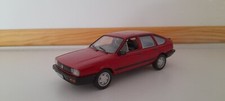 VOLKSWAGEN PASSAT B2 1/43 IXO