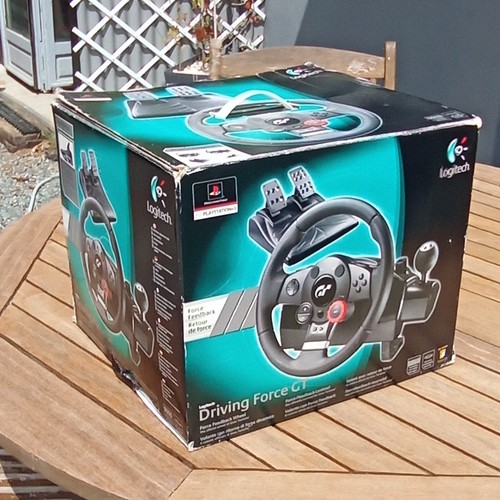 Logitech driving force - driving,