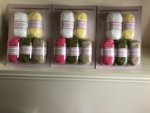Lot 15 petites pelotes - 🧶,