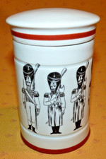 Porcelaine d'Auteuil  rare pot