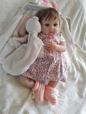 bébé reborn éveillée Ninon