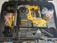 PERFO DEWALT XR 18V